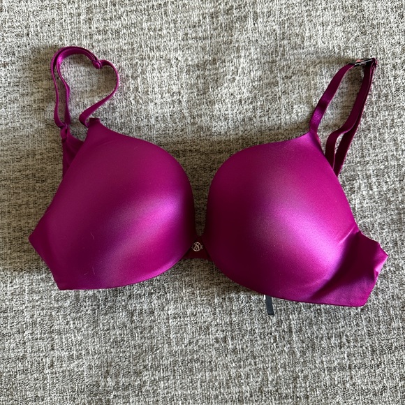 Victoria's Secret Other - NWT Victorias Secret Push Up Bra 34C